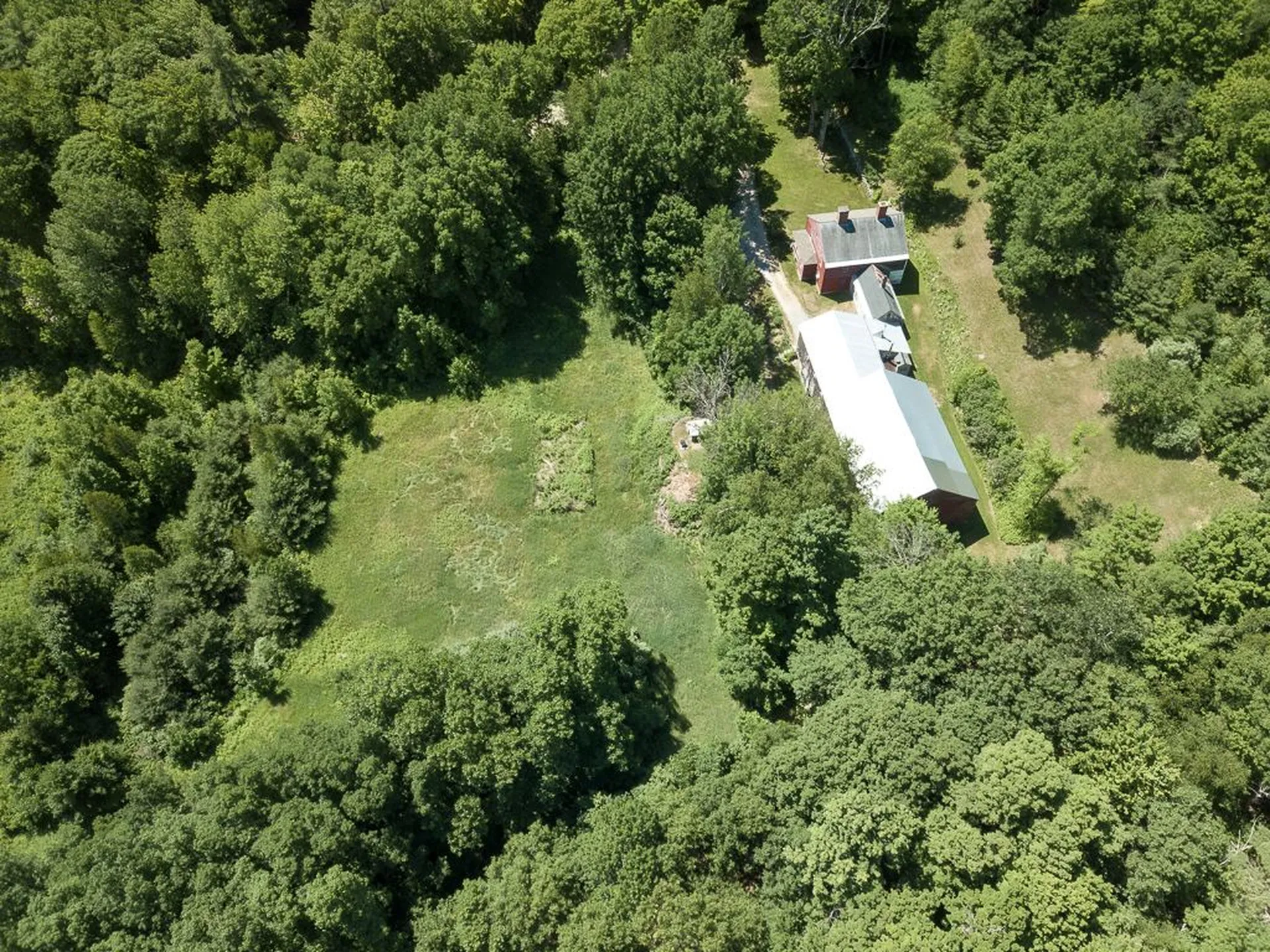 301 Tiffany Hill Road Weare NH 03281