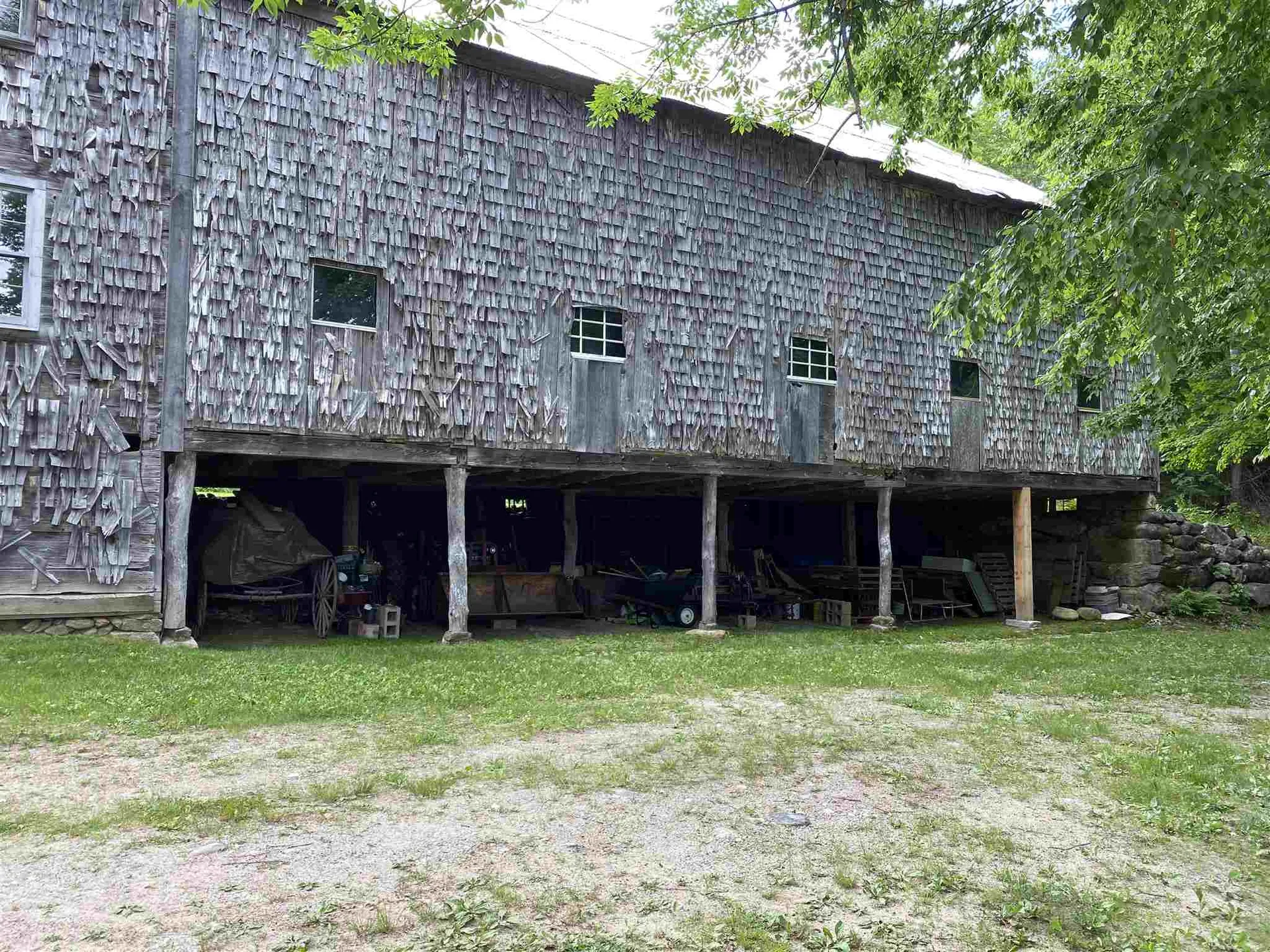 301 Tiffany Hill Road Weare NH 03281