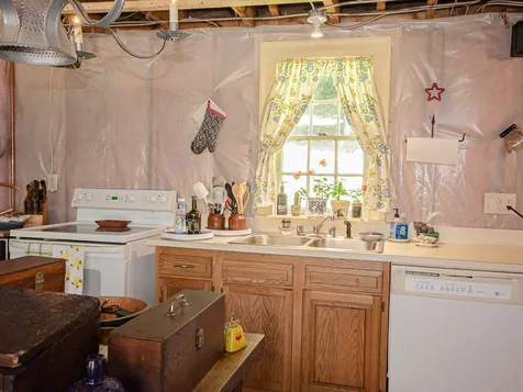 301 Tiffany Hill Road Weare NH 03281