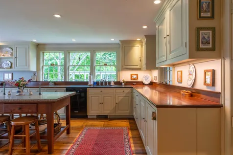 2409 Munger Street New Haven VT 05472