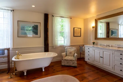 2409 Munger Street New Haven VT 05472