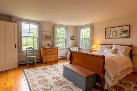 2409 Munger Street New Haven VT 05472