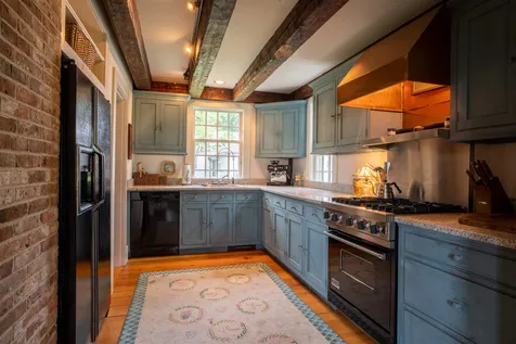2409 Munger Street New Haven VT 05472