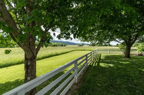 2409 Munger Street New Haven VT 05472