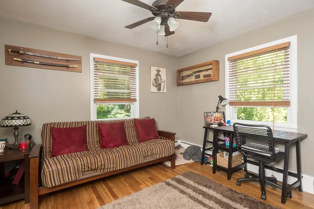 20 Ridgecrest Drive Exeter NH 03833