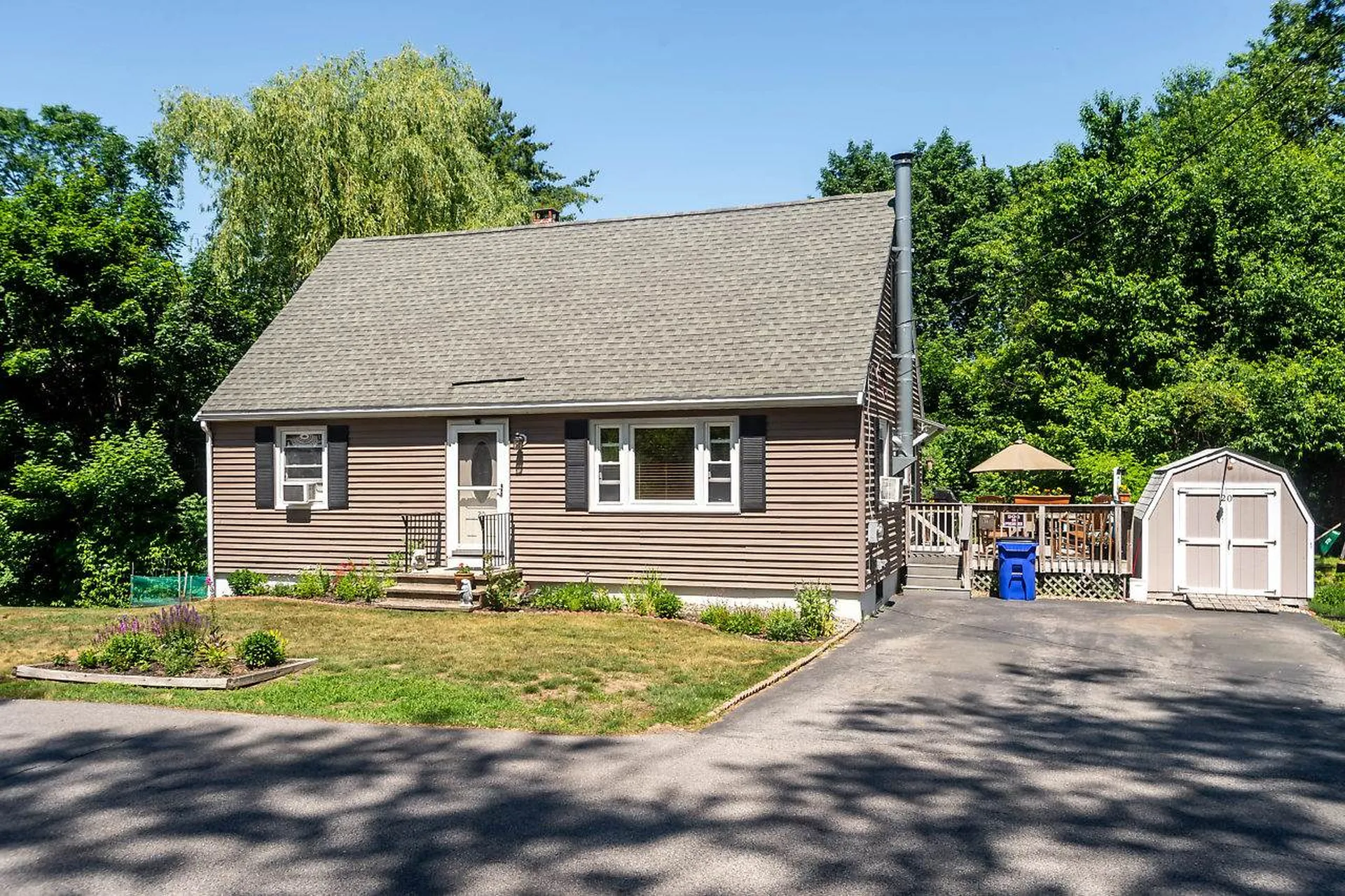 20 Ridgecrest Drive Exeter NH 03833