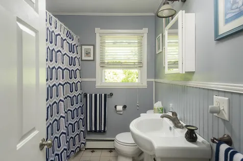 20 Ridgecrest Drive Exeter NH 03833