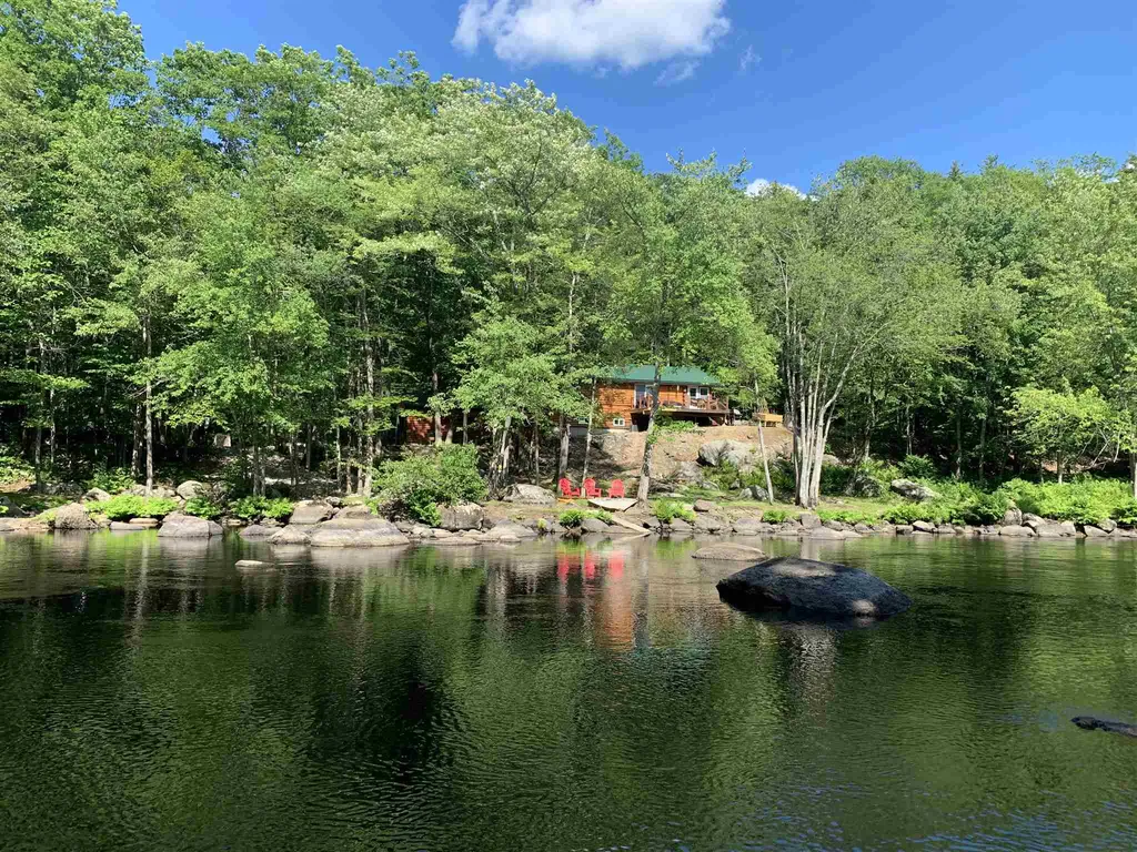 1464 Western Avenue Henniker NH 03242