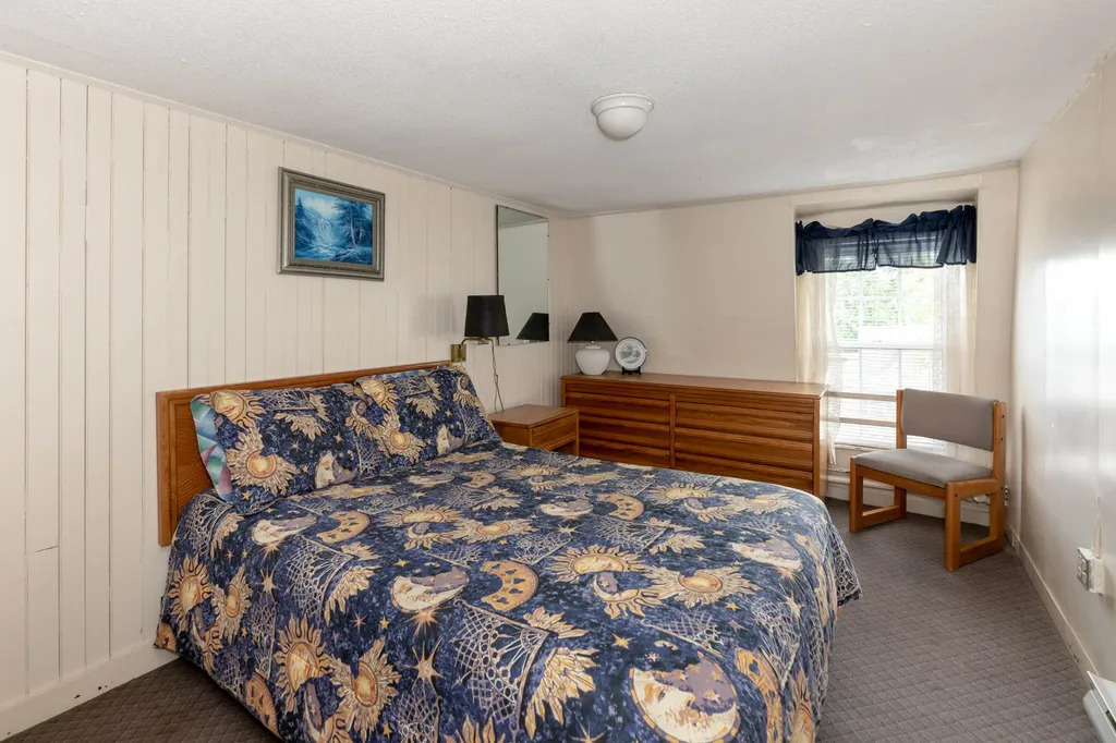 7 Baker Avenue Laconia NH 03246