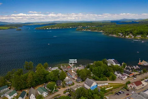 7 Baker Avenue Laconia NH 03246