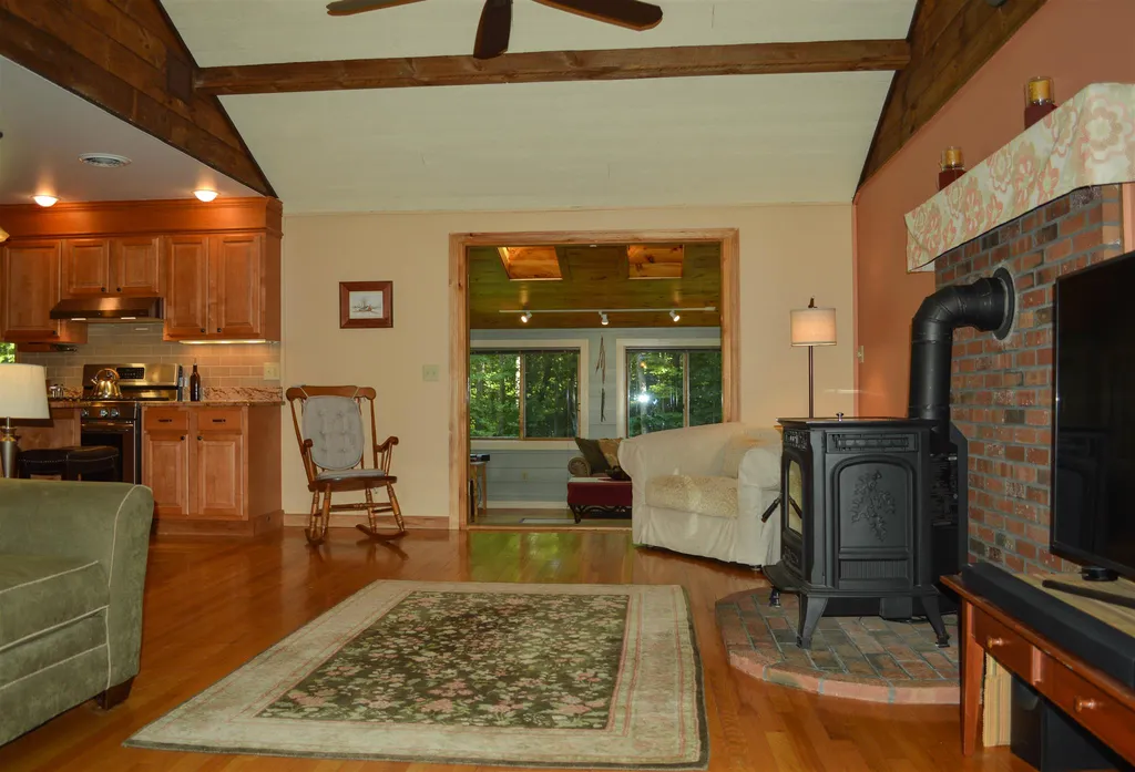 3 Forestview Road Keene NH 03431