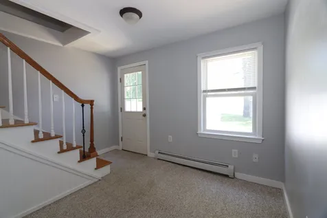 11 Halstead Street Kittery ME 03904