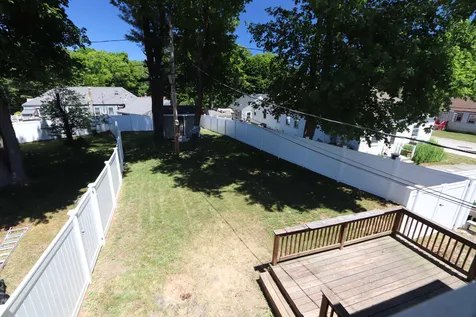 11 Halstead Street Kittery ME 03904