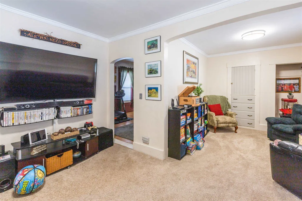 38 Grove Street Franklin NH 03235