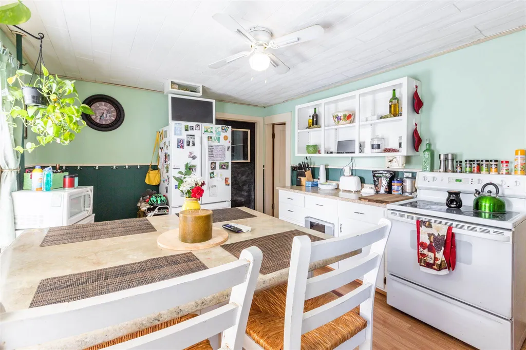 38 Grove Street Franklin NH 03235