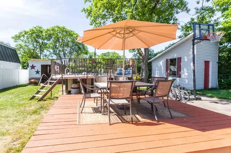 38 Grove Street Franklin NH 03235