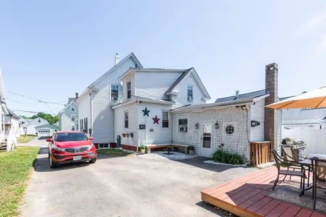 38 Grove Street Franklin NH 03235