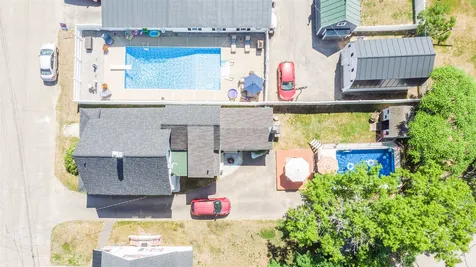 38 Grove Street Franklin NH 03235