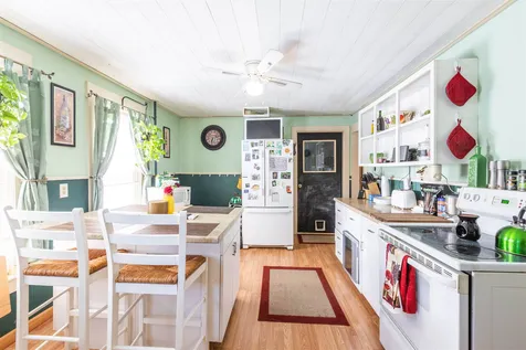 38 Grove Street Franklin NH 03235