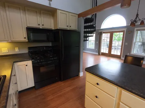 17 Summer Street Lebanon NH 03766