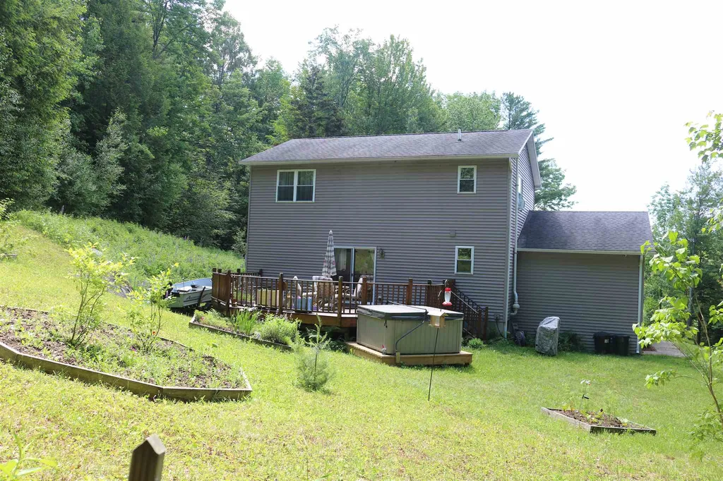 434 King Road Bakersfield VT 05441