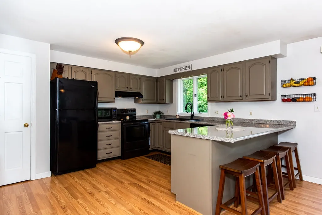 21 Spencer Lane Strafford NH 03884