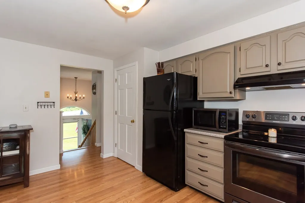 21 Spencer Lane Strafford NH 03884