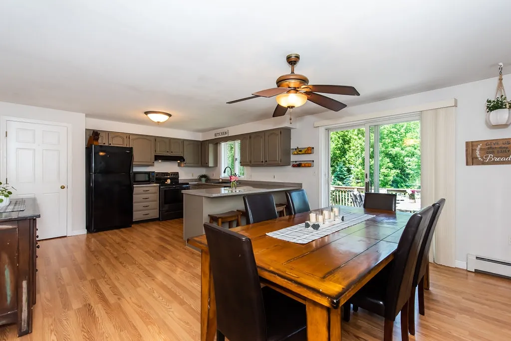 21 Spencer Lane Strafford NH 03884