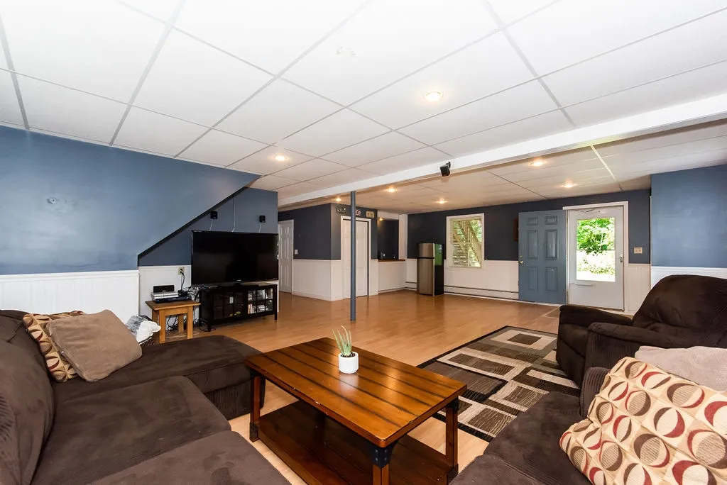 21 Spencer Lane Strafford NH 03884