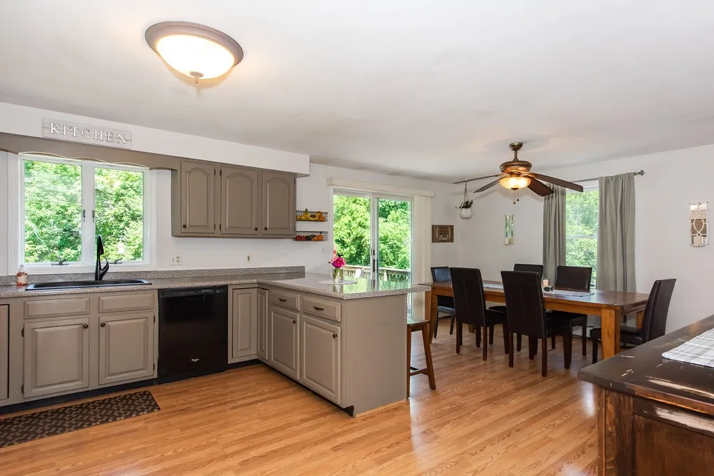 21 Spencer Lane Strafford NH 03884