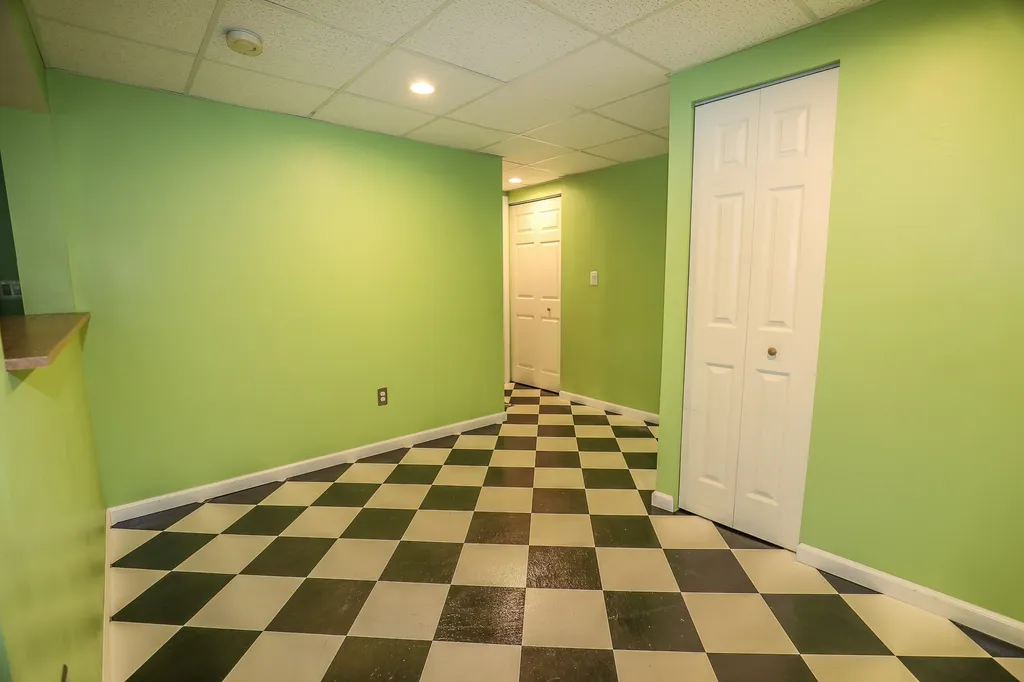 99 Blakes Hill Road Northwood NH 03261