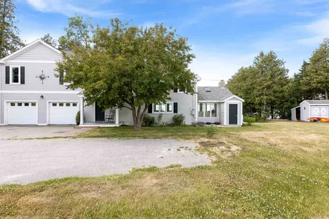 246 Staton Drive Panton VT 05491