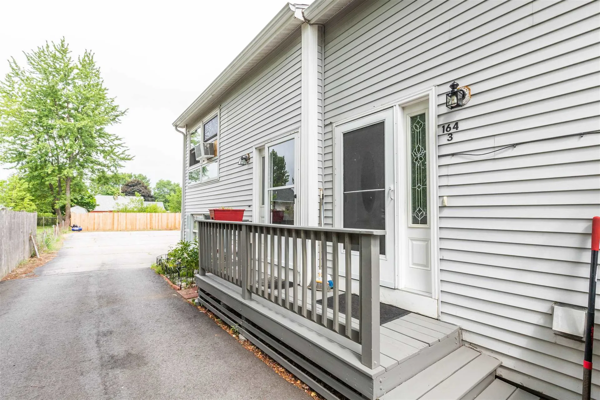 164 Maple Street Manchester NH 03103