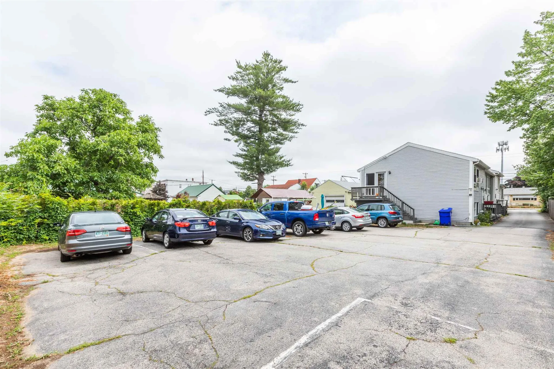 164 Maple Street Manchester NH 03103