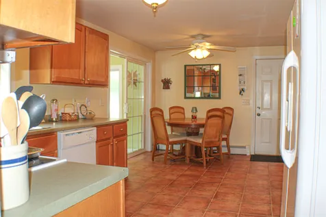 27 Dominique Drive Concord NH 03301