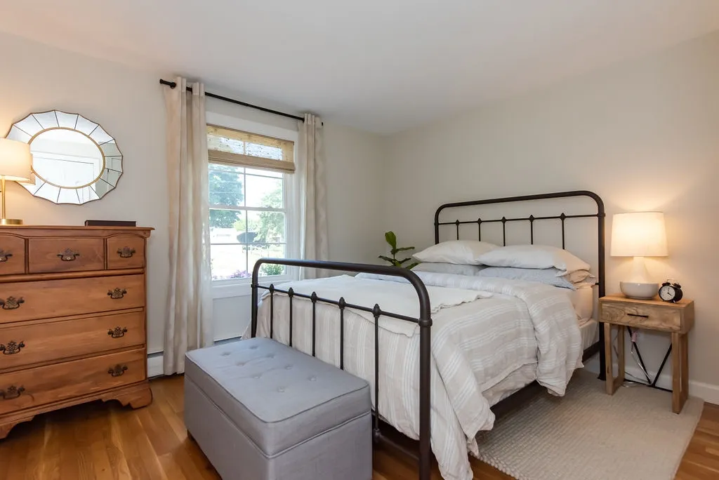 5 Sylvan Road North Hampton NH 03862