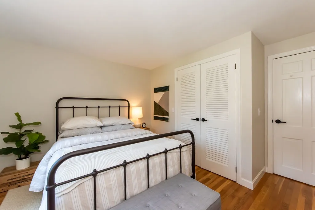 5 Sylvan Road North Hampton NH 03862