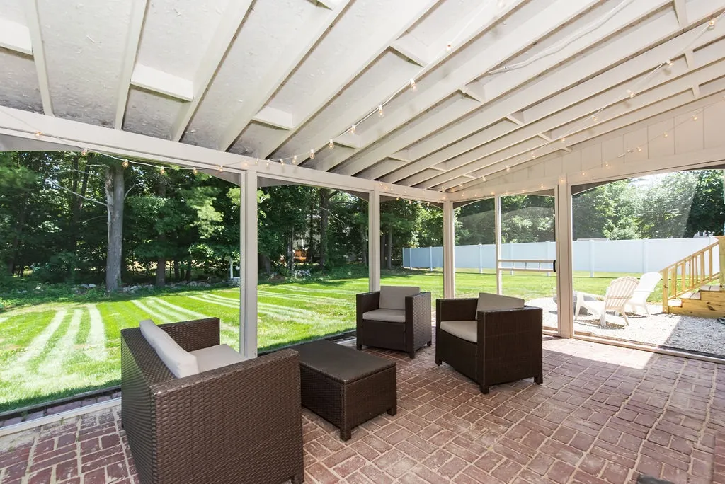 5 Sylvan Road North Hampton NH 03862