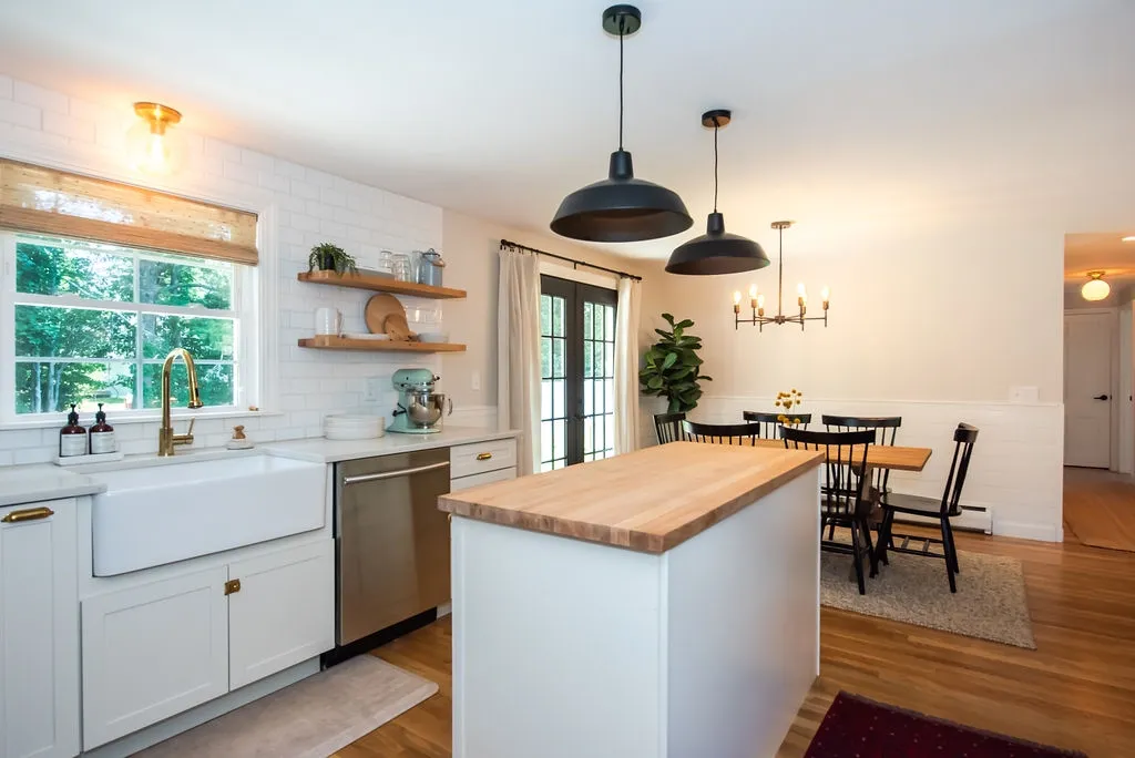 5 Sylvan Road North Hampton NH 03862