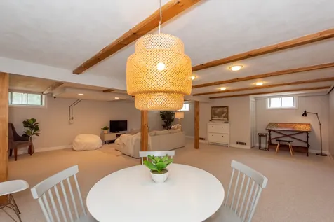5 Sylvan Road North Hampton NH 03862
