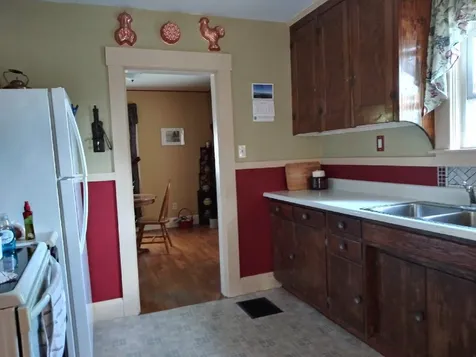 38 Highland Avenue Claremont NH 03743
