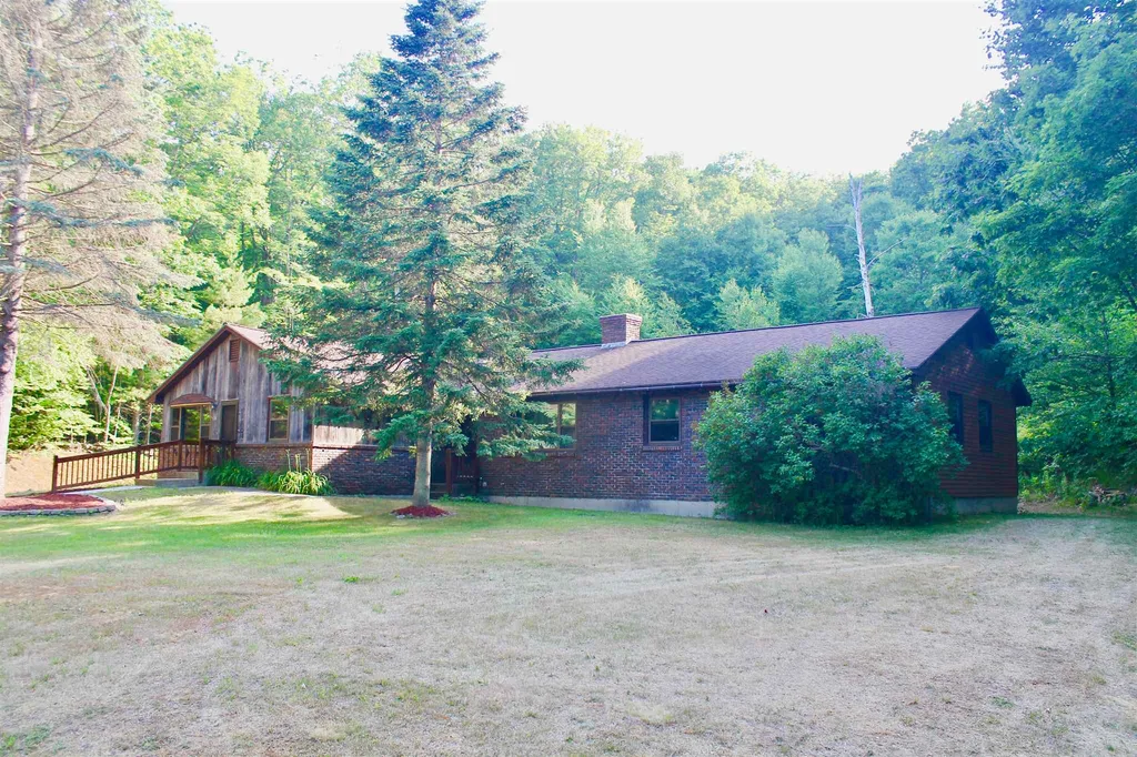 57 Pine Street Hooksett NH 03106