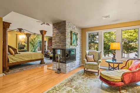 22 Deer Meadow Road Durham NH 03824