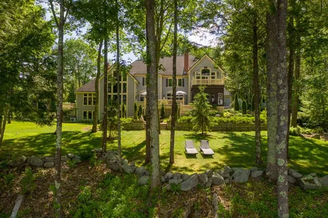 22 Deer Meadow Road Durham NH 03824