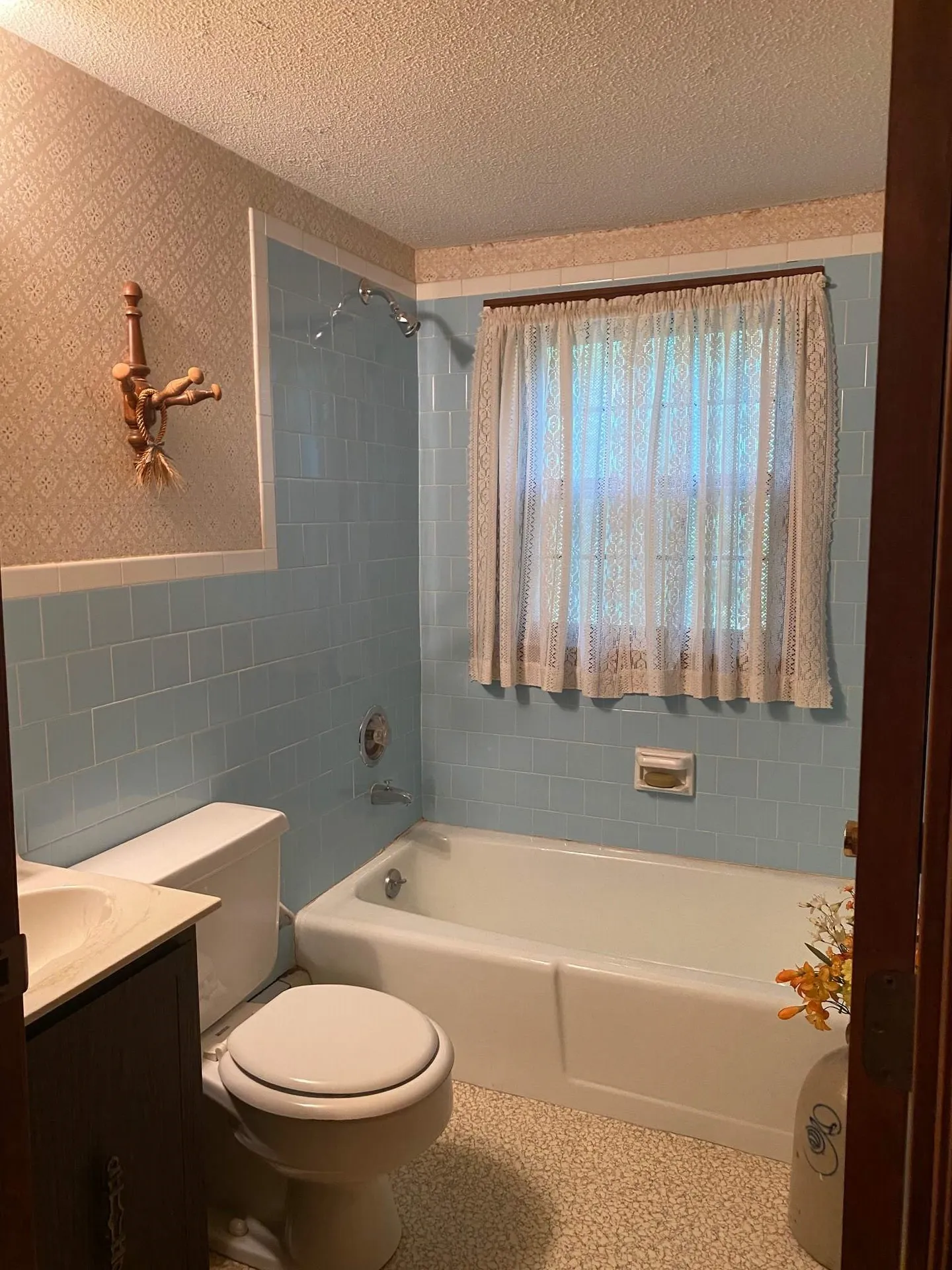 27 Danbury Circle Amherst NH 03031