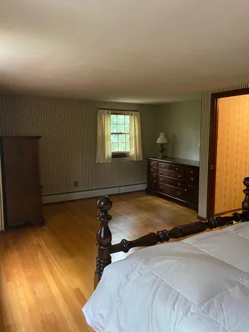 27 Danbury Circle Amherst NH 03031