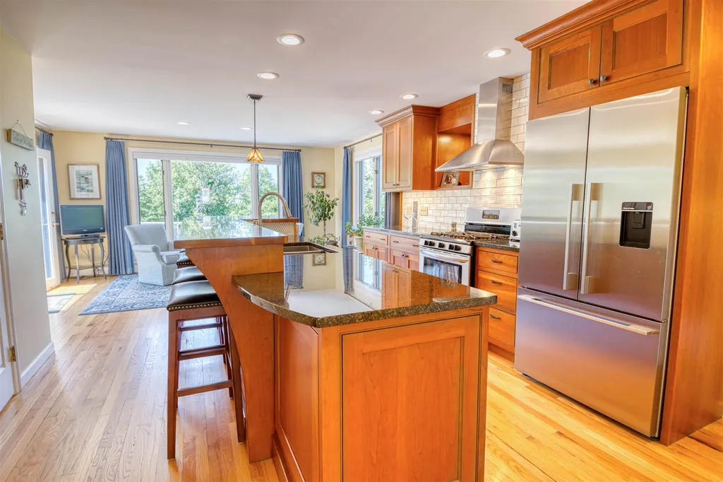 3797 Ethan Allen Highway Charlotte VT 05445
