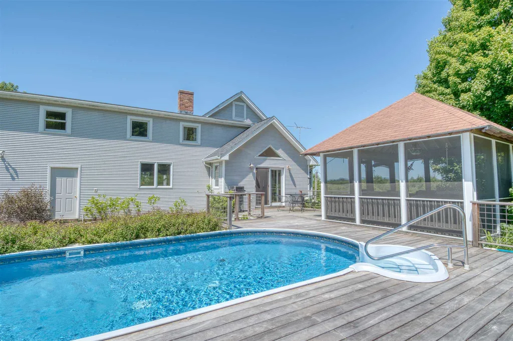 3797 Ethan Allen Highway Charlotte VT 05445
