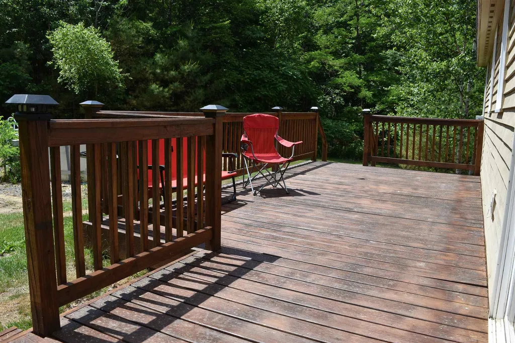 584 Sanborn Road Sanbornton NH 03269