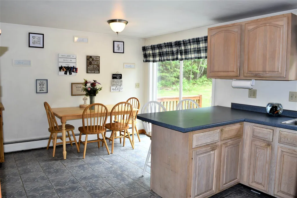 584 Sanborn Road Sanbornton NH 03269
